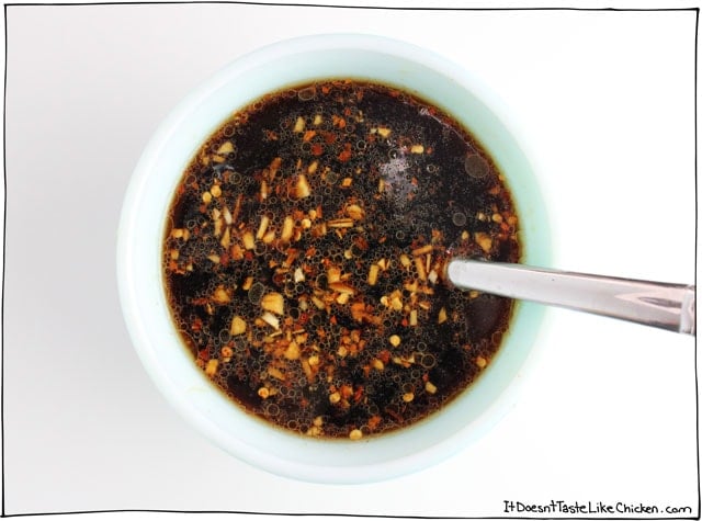 Sweet Korean Lentils. All the flavours of Korean BBQ made vegan and gluten free! Sweet and mildly spiced, just 15 minutes to make! #itdoesnttastelikechicken